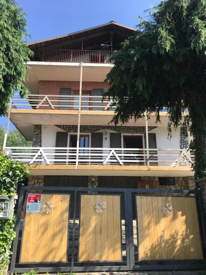 Lo Scoiattolo Acomodação com café da manhã Giaveno Exterior foto