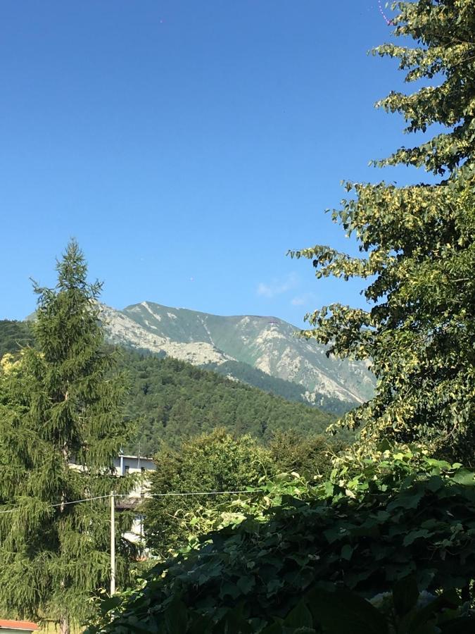 Lo Scoiattolo Acomodação com café da manhã Giaveno Exterior foto