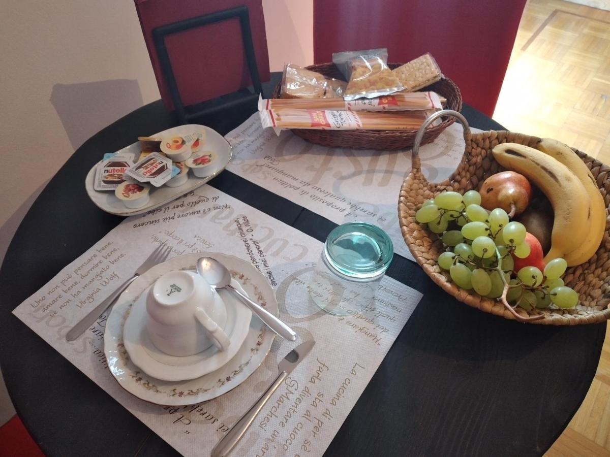 Lo Scoiattolo Acomodação com café da manhã Giaveno Exterior foto